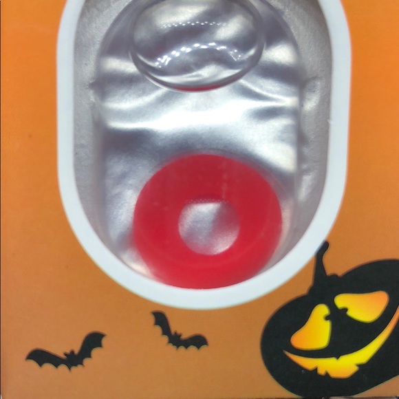 👁 Solid Red - Picture 2 of 3